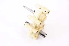 RC10-752 ASSOCIATED 6035 TEAM CAR VINTAGE RC10 BUGGY STEALTH TRANSMISSION