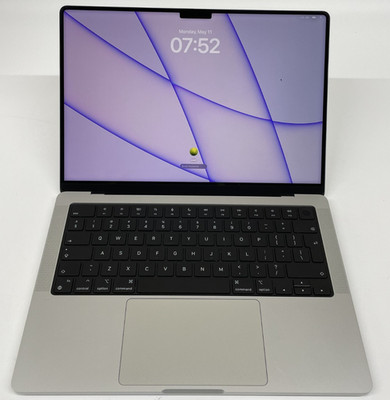 Apple MacBook Pro A2442 14,2'' M1 PRO 16GB RAM 512GB SSD Grade C INT Silber