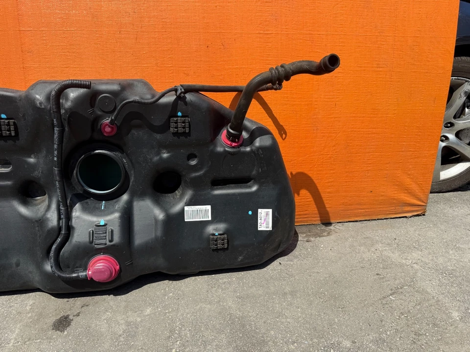 09-14 ACURA TSX & TL - GASOLINE GAS FUEL TANK ASSEMBLY - OEM FACTORY #09TSX - Image 3 of 4