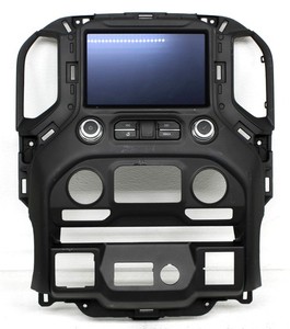 OEM GMC Sierra 1500, Denali Radio/Audio 84746879 Scratches on Bezel