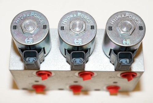 SUMMIT HM3-08-RSBC HYDRAULIC MULTIPLIER KIT 3 CIRCUIT W COUPLERS & SWITCH BOX - Picture 15 of 23