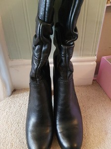 pull on boots no zipper