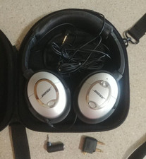 Bose Quiet Comfort 2 QC-2 Acoustic Noise Cancelling Headphones w Wireless
