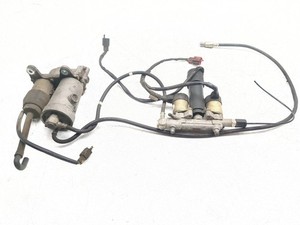 88-00 Honda GL1500 SE Goldwing Rear Compressor & Air Suspension Distributer Set