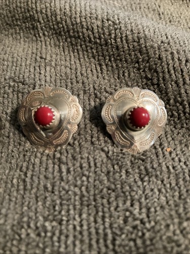 VTG Native American Sterling Silver Coral UNIQUE Concho Style Earrings.