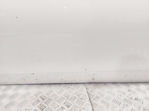 MERCEDES BENZ C CLASS W205 COMPLETE DOOR FRONT LEFT PASSENGER SIDE IN WHITE 2015 - Picture 14 of 24