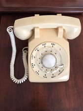 Vintage Mid Century Modern Light Yellow Stromberg Rotary Telephone Works Great
