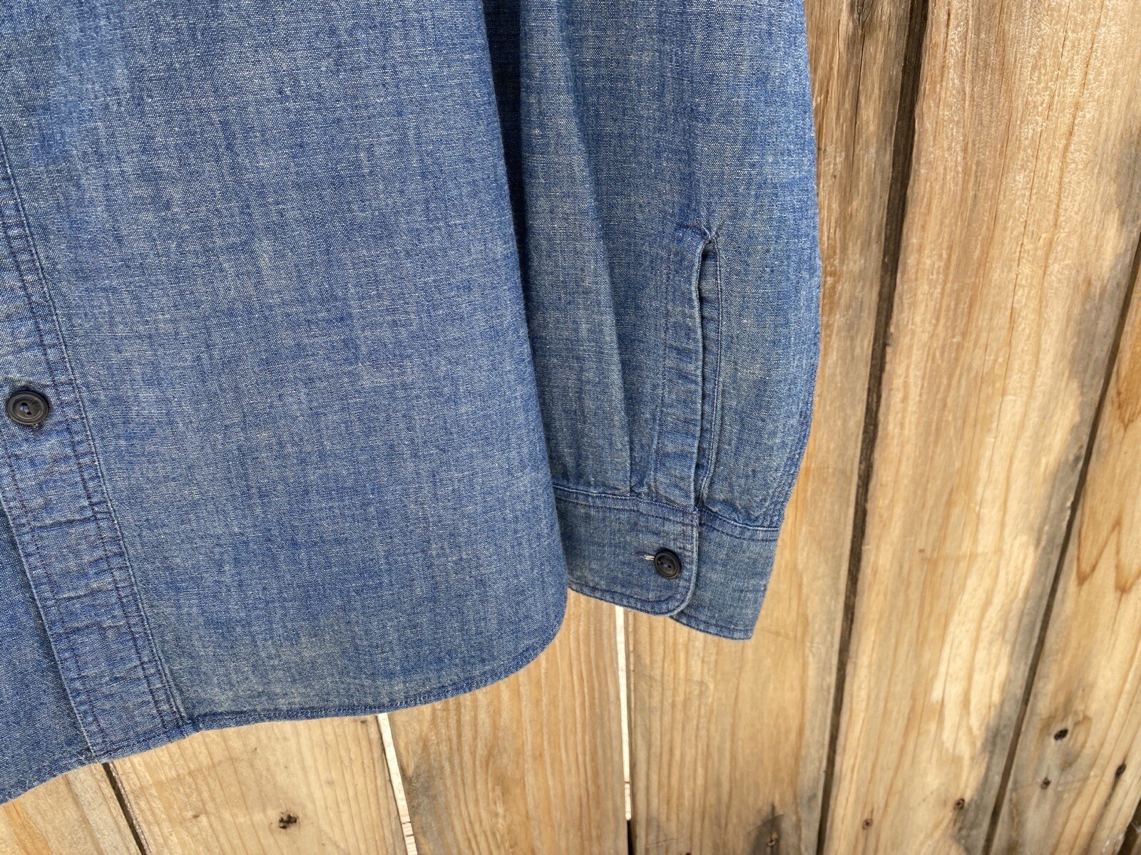 RRL blue 1930s COTTON CHAMBRAY CHIN STRAP WORK SHIRT … Gem