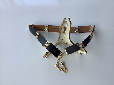 BCBG MAXAZRIA Belt Black With Adjustable Gold Chain Women display picture 3