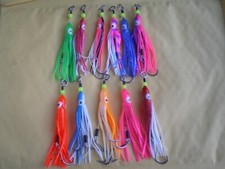 100 PCS. 2 S.S. ASSIST HOOKS #3/0 W/SQUID SKIRT HOOCHIE BAIT & S.S. WIRE LEADER