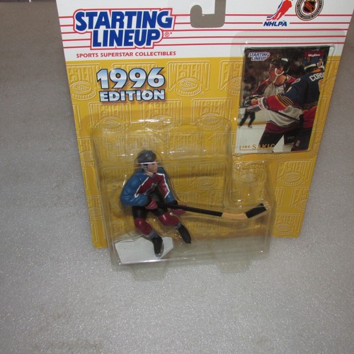 Starting Lineup 1996 Joe Sakic NHL Colorado Avalanche (pezzo da rookie) - Foto 2 di 7