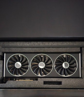 XFX Speedster MERC310 AMD Radeon RX 7900 XT 20GB GDDR6