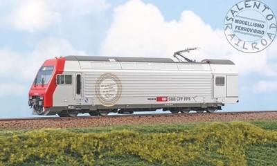 ACME 90237 H0 1:87 - Elektrische Lokomotive SBB Re 450 045 ''25 Jahre ZVV'' Stadt