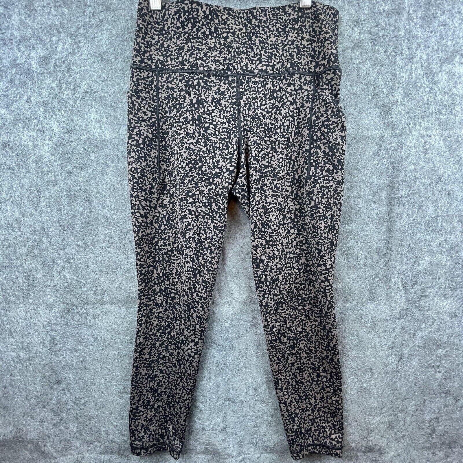 Athleta Salutation Stash Pocket Leggings for Women Medium Black Brown Gravel Ankle Length