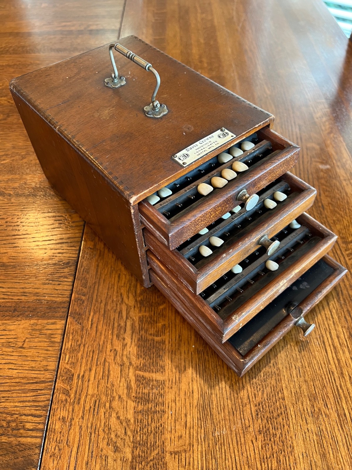 Davis Crown by Consolidated Dental Mfg Co - Porcelain Teeth Implant Wood Chest