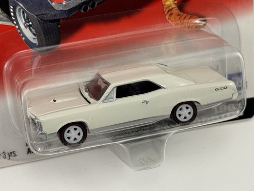 Johnny Lightning White Lightning Chase - Miniature Neuve