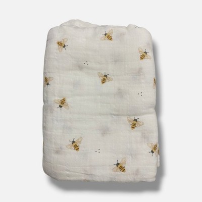 First By Petit Lem Babys White Bee Print Swaddle Blanket