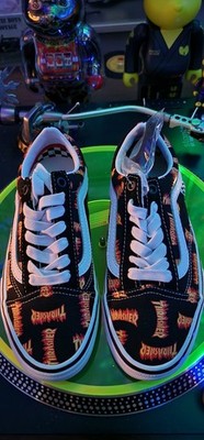 VANS x Thrasher Old Skool  Flame  Logo Sneakers Size 4.5M