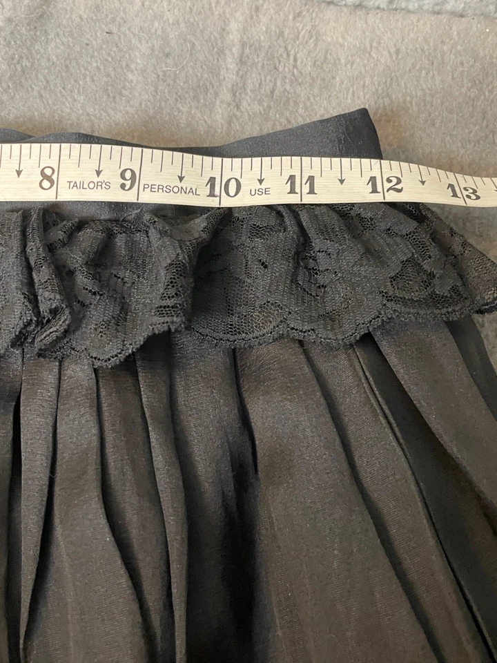 Vintage Black Taffeta Full Skirt Sz S Lace Trim Pleated 1950s Gothic Retro Midi - Image 3 of 4