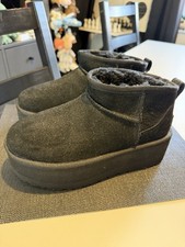 UGG Classic Ultra Mini Platform Boots Black Size 4 NEW WITHOUT TAGS/BOX