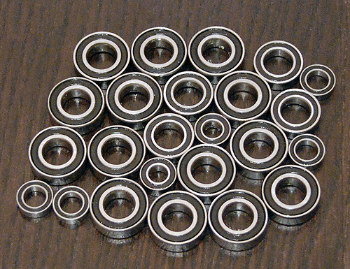 (24 piezas) HOT BODIES 1:8 D8T TRUGGY Juego de rodamientos de bolas sellados de goma - Imagen 1 de 1