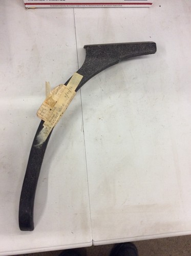 NOS 63 64 65 66 67 Corvette LH Front Fender Bonding Strip 3797479