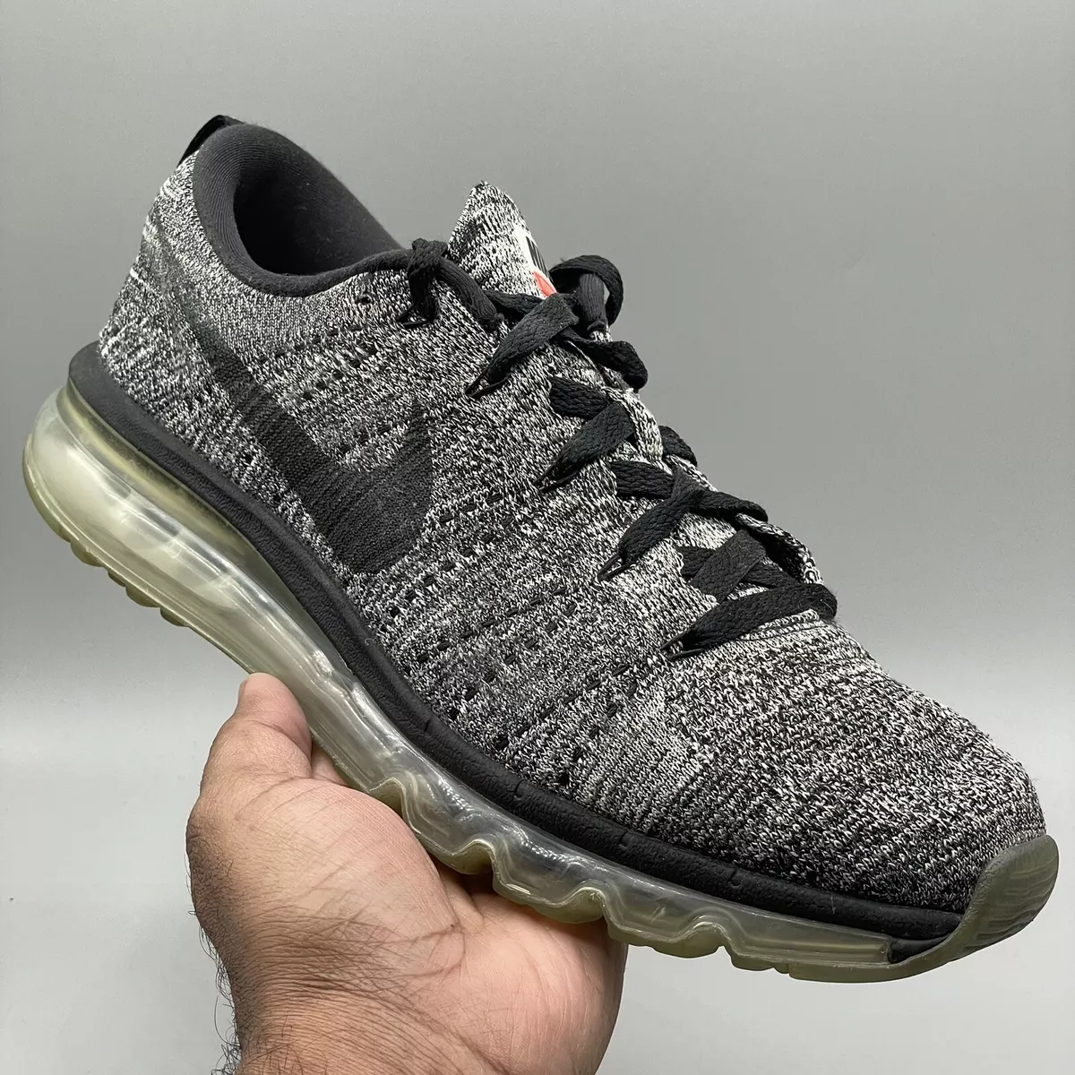Nike womens Flyknit Max Running Shoes Black White Grey Oreo 620659