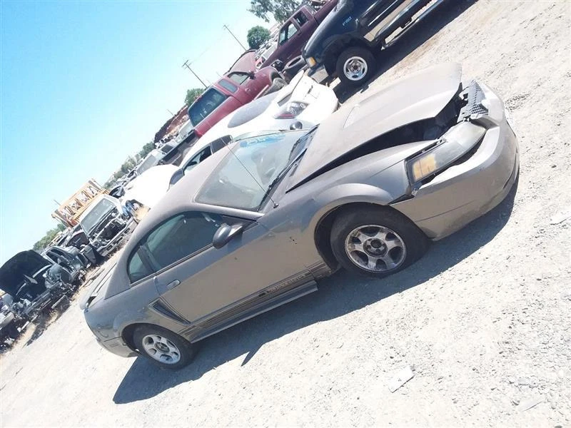 Used Fuel Injection Throttle Body fits: 2001 Ford Mustang Throttle Valve Assembl Foto 2 de 4