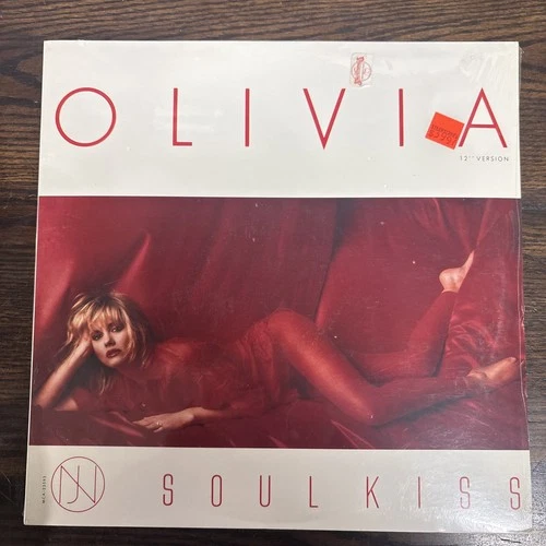 New Sealed OLIVIA NEWTON-JOHN - SOUL KISS - MCA-23593 (1985) (12" Single)