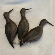 Vintage Wooden Carved Shorebird Decoy String of Three