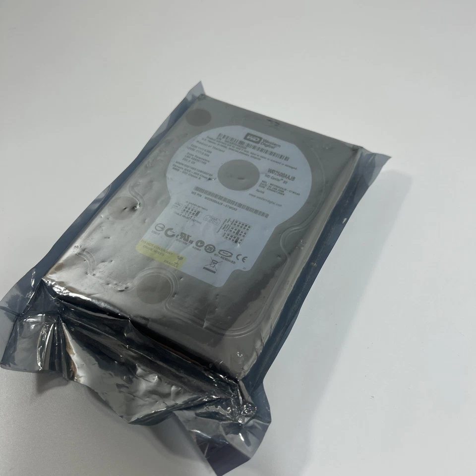 Western Digital WD2500JB-00GVC0 Hard Disk Drive - Image 3 of 3