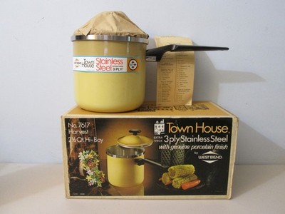 Town House By West Bend 2 1/2 Qt Hi-Boy Pot Pan & Original Box NOS 7617 Harvest