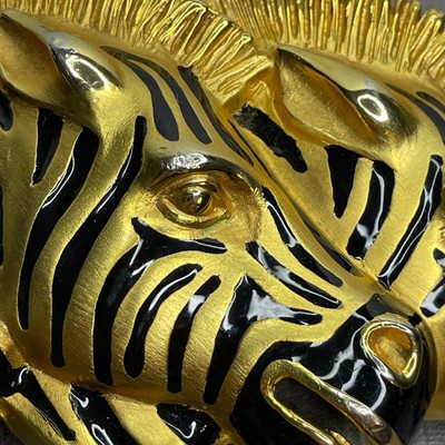 Vintage DOREEN RYAN Double Zebra Head Gold Black 1.25 in  display picture 2