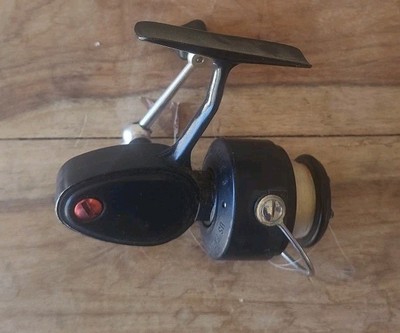 Vintage Garcia Mitchell 408 High Speed Ultralight Spinning Reel