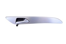 Mercedes GLE Türgriffverkleidung hinten rechts A1667302022 W166 2018 25833233 Mercedes GLE Türgriffverkleidung hinten rechts A1667302022 W166 2018 25833233