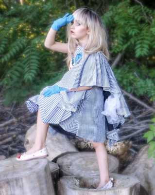 Raspberry Plum-sz 7/8-Blue-Dress-Singer-Face-Theatrical-Unique-VERY HARD To  FIND | eBay