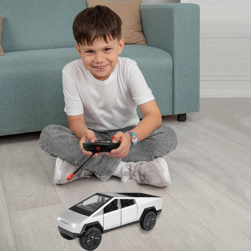 Rechargeable 1:24 Tesla Cyber Truck Remote Control Car Toy Gift For Kids Gifts - Image 4 of 4