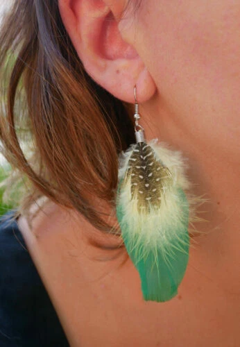 Boucles d'oreilles fantaisie verts plume