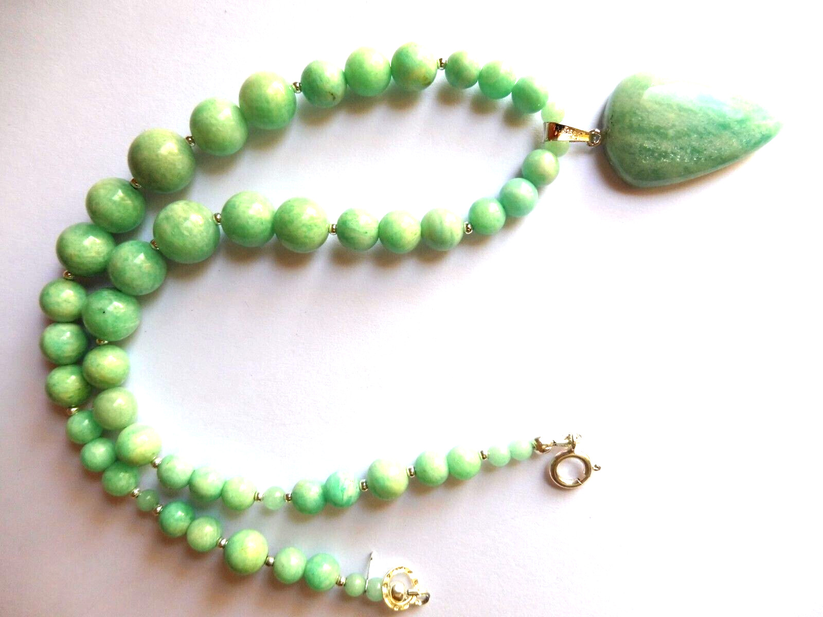 Collier Amazonite de l'Oural d'exception, gemmes vertes de 210 carats et argent
