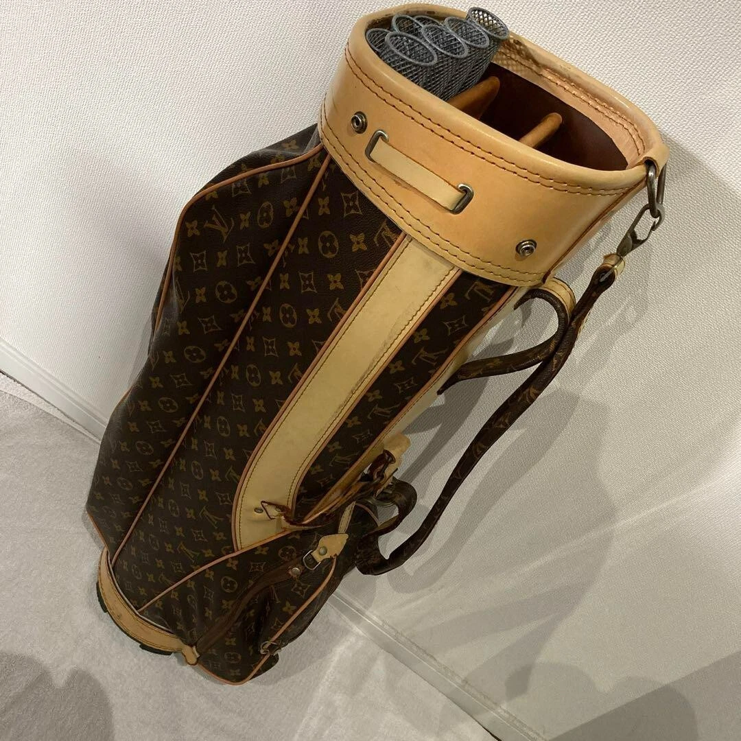 Sold at Auction: VINTAGE LOUIS VUITTON MONOGRAM GARMENT BAG