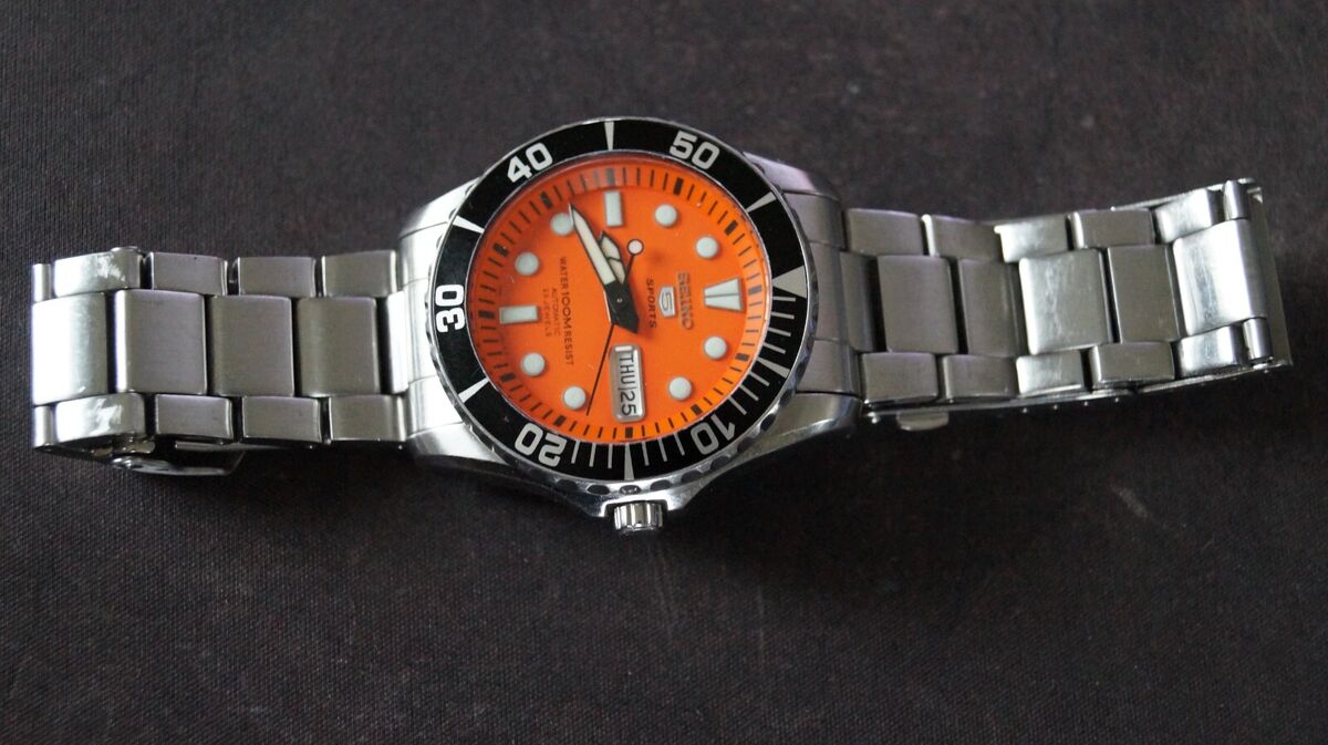 SEIKO 5 Sport Orange Sea Urchin Mini Sumo SNZF19J 7S36-03C0 SEIKO 5 Sport Orange Sea Urchin Mini Sumo SNZF19J 7S36-03C0