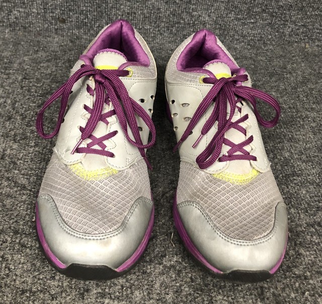 Vionic Venture Womens Size 9.5W Athletic Shoes Vionic Venture with removable inserts. The 