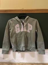 GAP kids zip-up hooded sweatshirt, excellent condition