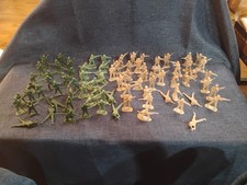 Lot Of 70 Vintage Greenbrier Inter 2" Army Men 2 Tone Green  Light Brown