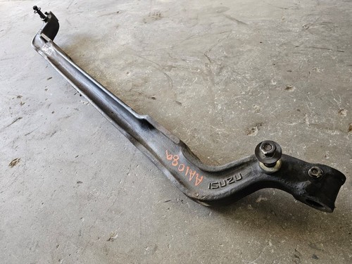 USED 2001 Isuzu NPR BARE FRONT STEER AXLE BEAM GVW4700 Gas type Ship los angeles