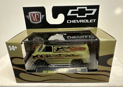 M2 Machines Detroit Muscle Series 91 : 1971 Chevrolet Van G10 R91