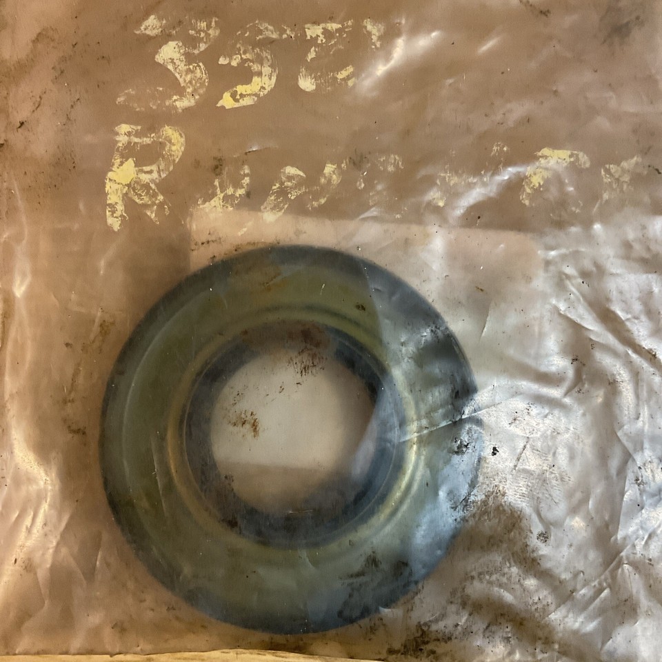 91358-ZW1-701 SIGILLO SUPERIORE TAPPO TRIM HONDA Da BF75 A BF250 - Foto 10