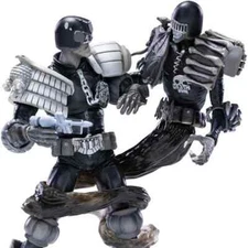 Previews Exclusive NEW * Judge Dredd vs Death * SDCC Black/White 1:18 Figures