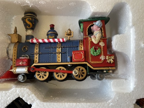 LEMAX STARLIGHT EXPRESS TRAIN SET - Picture 2 of 8