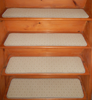 14  Step 9'' x 35'' + 1 Runner 35'' x  97'' Stair Treads Carpet 100% Wool Woven 